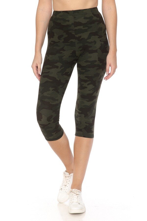 Multi-color Print, Cropped Capri Leggings In A Fitted Style With A Banded High Waist